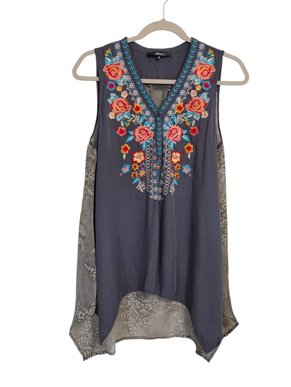 Andree Gray Embroidered Floral Tank Top M Sheer Back Boho Country Western